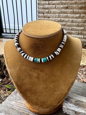Vintage Native American Heishi Bead Necklace